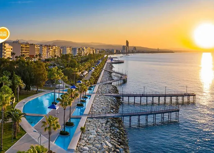 Lovely 3-bedroom In Prokymea Court * 레메소스