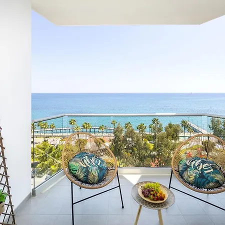 Lovely 3-bedroom In Prokymea Court 利马索尔